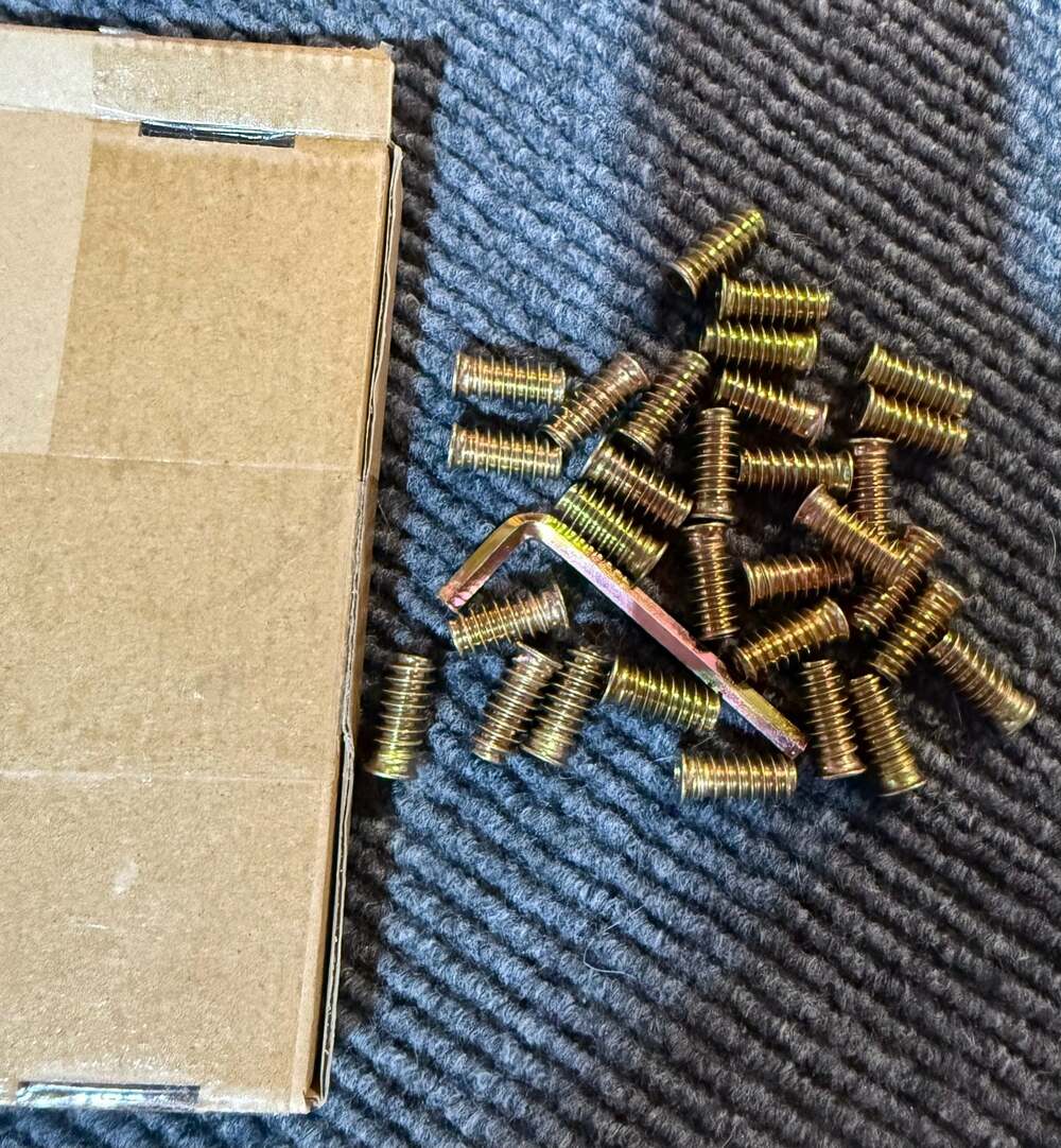 Kindroufly 1/4-20 x 25mm Threaded Inserts with Hex Wrench, 31 Pieces